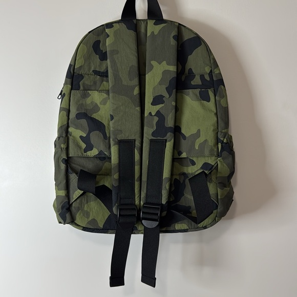 Aloha Keep it Light Backpack - Picture 3 of 3